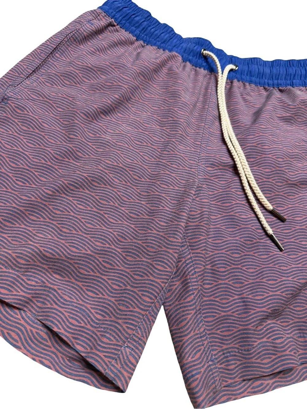 🌊 Fair Harbor The Bayberry Trunk Red Wave Swim Trunks Size Small 🌊